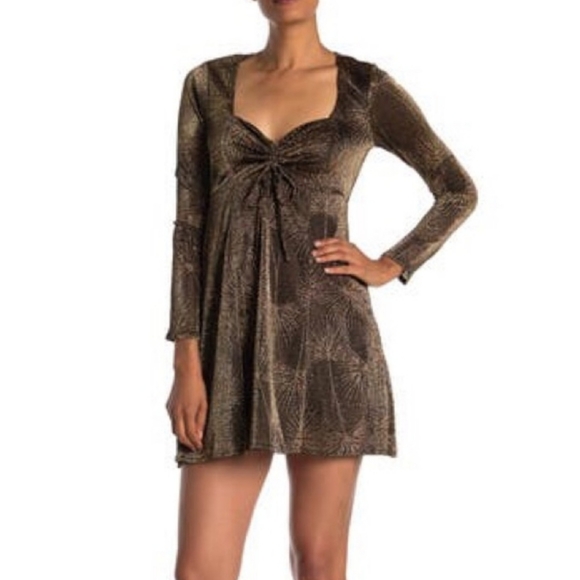 NWT Show Me Your Mumu Dominique Gold Shimmer Long Sleeve Babydoll Mini Dress XL - Picture 3 of 10